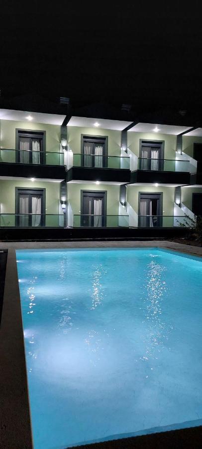 Paramithi Luxury Apartments Nikiti  Luaran gambar