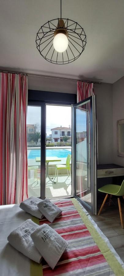 Paramithi Luxury Apartments Nikiti  Luaran gambar