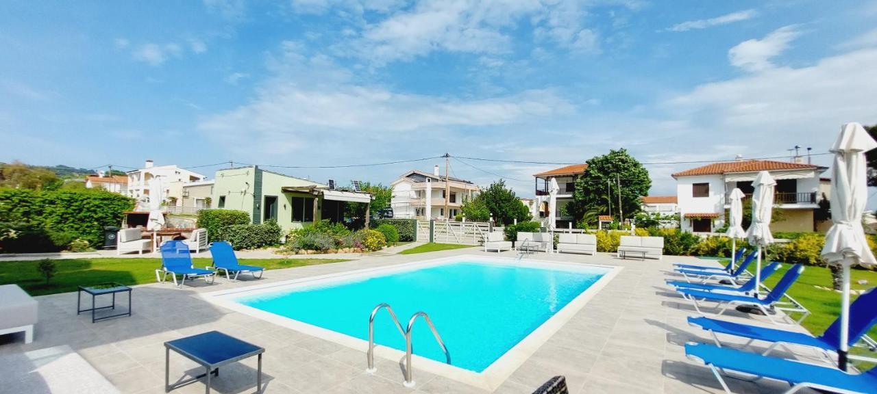 Paramithi Luxury Apartments Nikiti  Luaran gambar